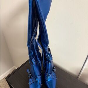 Niihai Blue Pointed Toe Boots